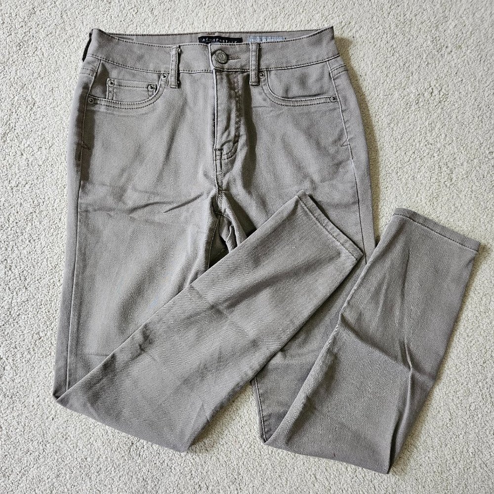 Aeropostale high waisted stretchy jeggings/skinny jeans